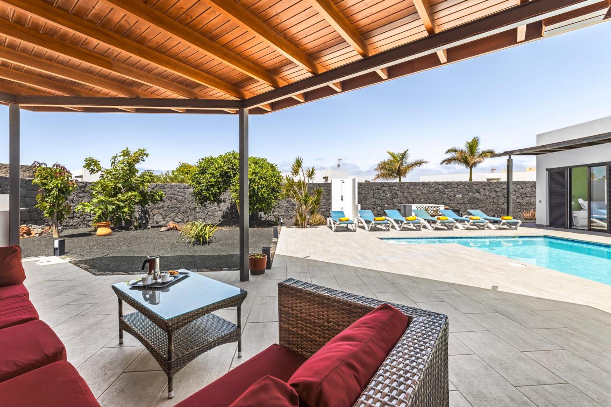 3 Bedroom Villa With Private Pool Close To Papagayo Beach Playa Blanca  Eksteriør billede