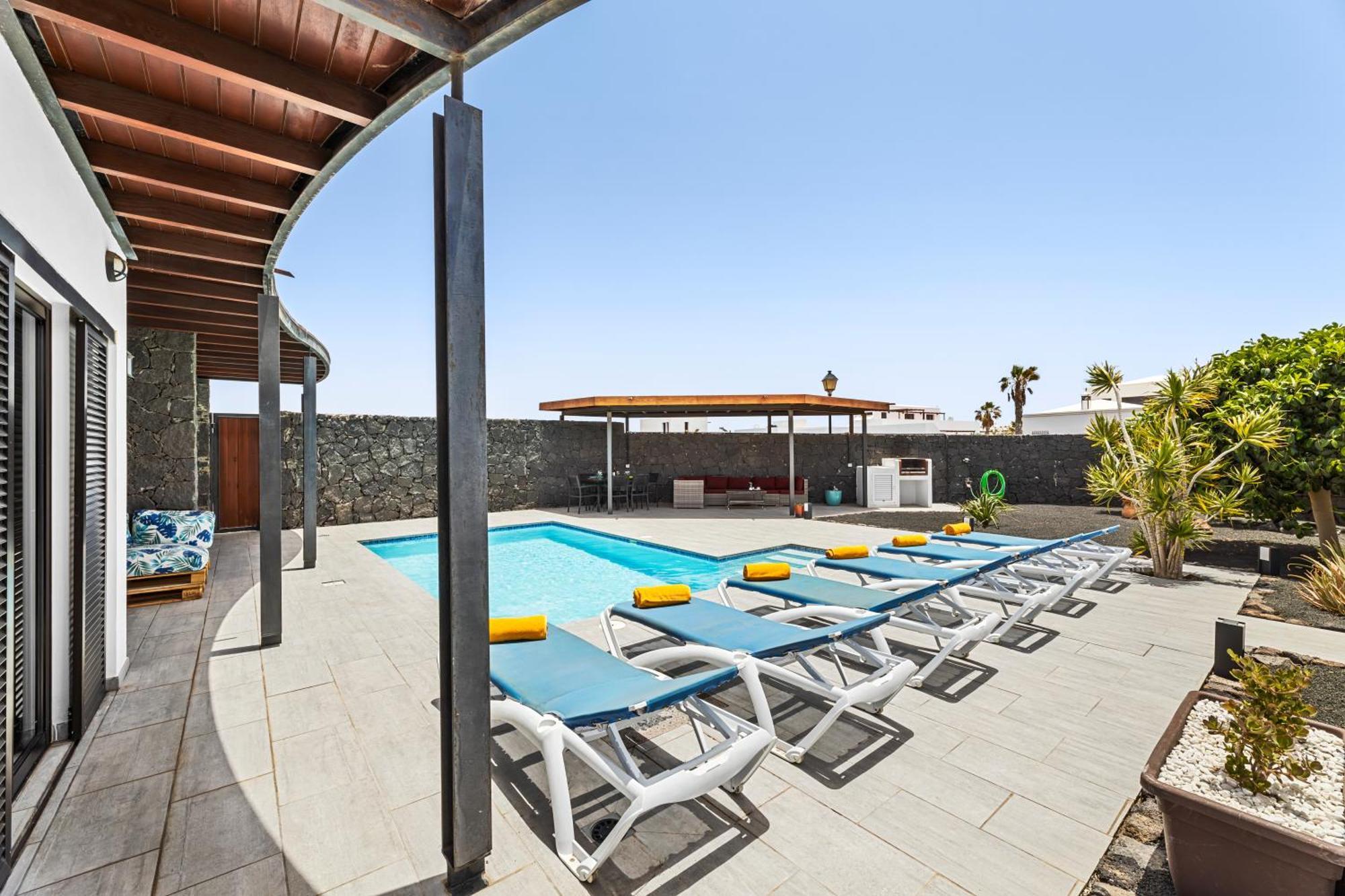 3 Bedroom Villa With Private Pool Close To Papagayo Beach Playa Blanca  Eksteriør billede